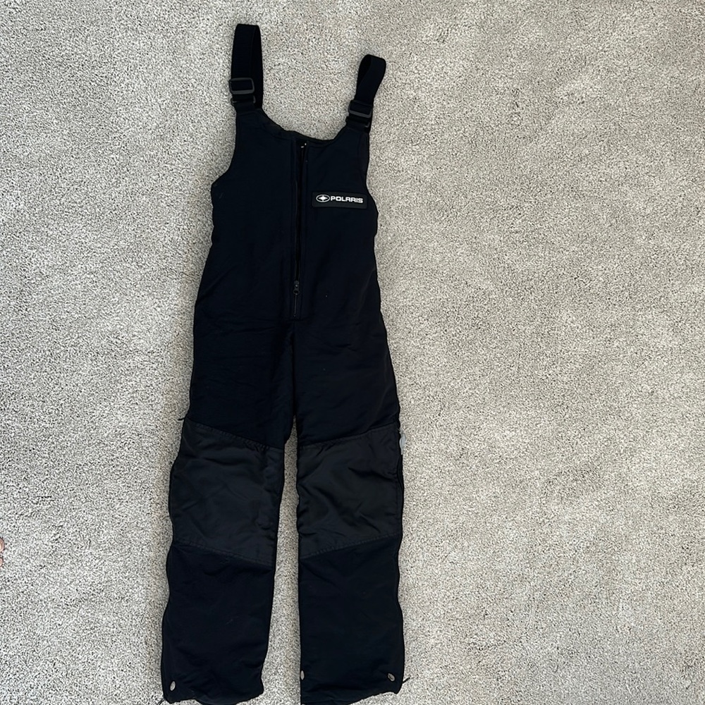 Boys Small Black snow bibs. Great condition!